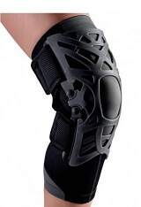 Knee braces are a great knee joint pain treatment providing support and stability, particularly after injuries