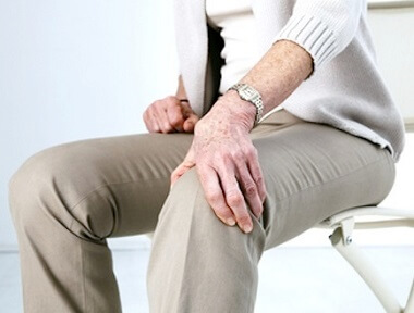 Knee replacement exercises are really important to regain full strength, flexibility and function in your new knee. Find out which exercises work best at each stage of recovery Knee replacement exercises are really important to regain full strength, flexibility and function in your new knee. Find out which exercises work best at each stage of recovery