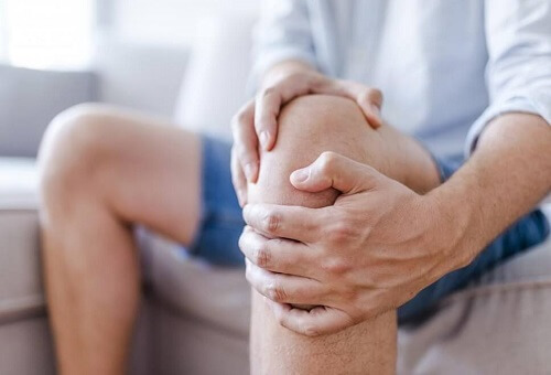 Pain Below Knee: Causes, Symptoms, Diagnosis & Treatment Pain Below Knee: Causes, Symptoms, Diagnosis & Treatment