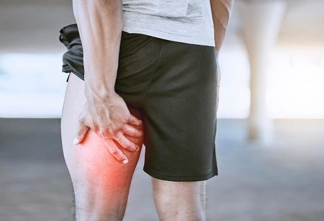 Hamstrings pulling sales on lower back